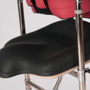 contoured seat